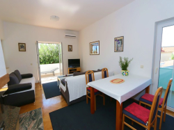Apartmani  Delminium Jakišnica